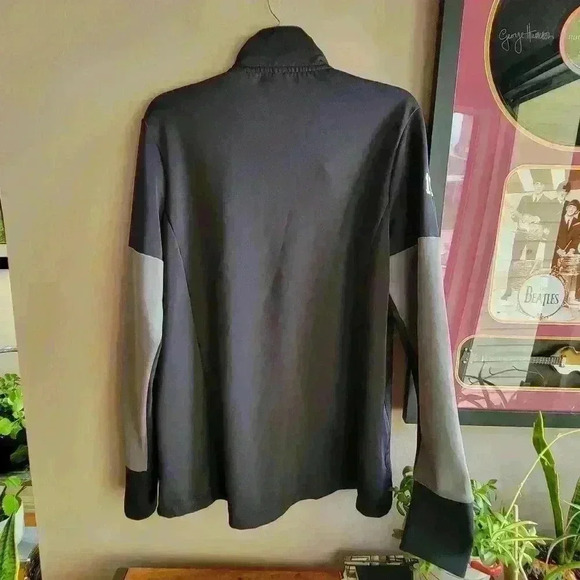 MIZUNO Women's Black/Gray Jacket Full Zip Size XL Running Gym Long Sleeves - Picture 2 of 10